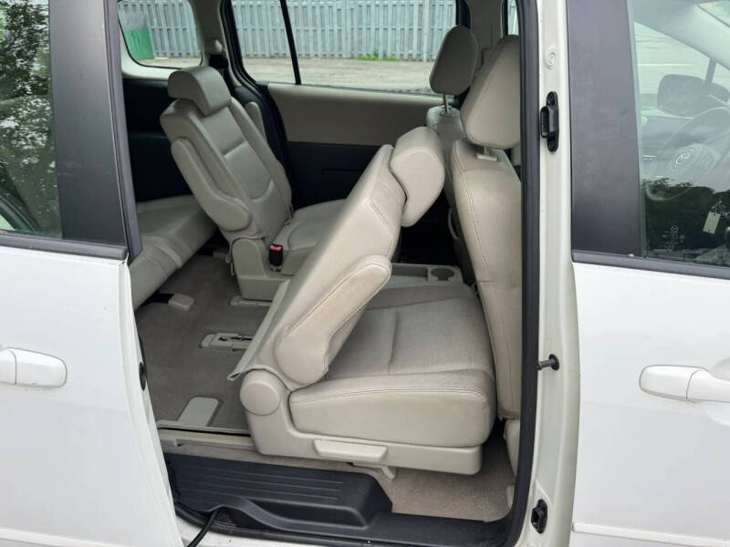 2009 Mazda MAZDA5