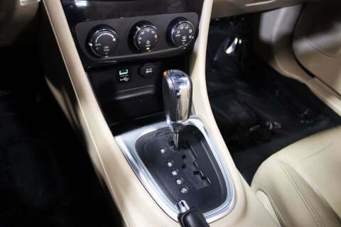2013 Chrysler 200 Limited