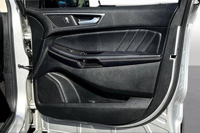 2016 Ford Edge Sport