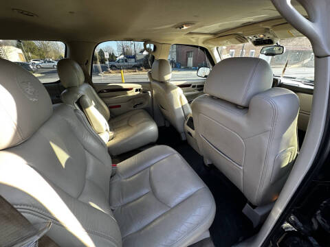 2005 Cadillac Escalade