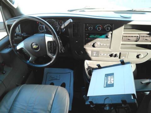 2019 Chevrolet Express 2500