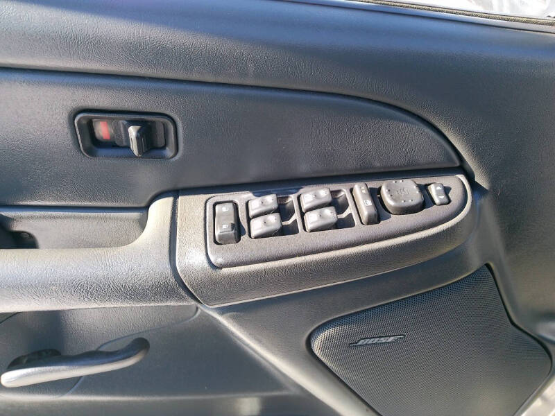 2006 GMC Sierra 2500HD SLE2