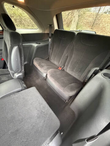 2005 Chrysler Pacifica Touring