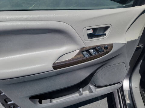 2020 Toyota Sienna