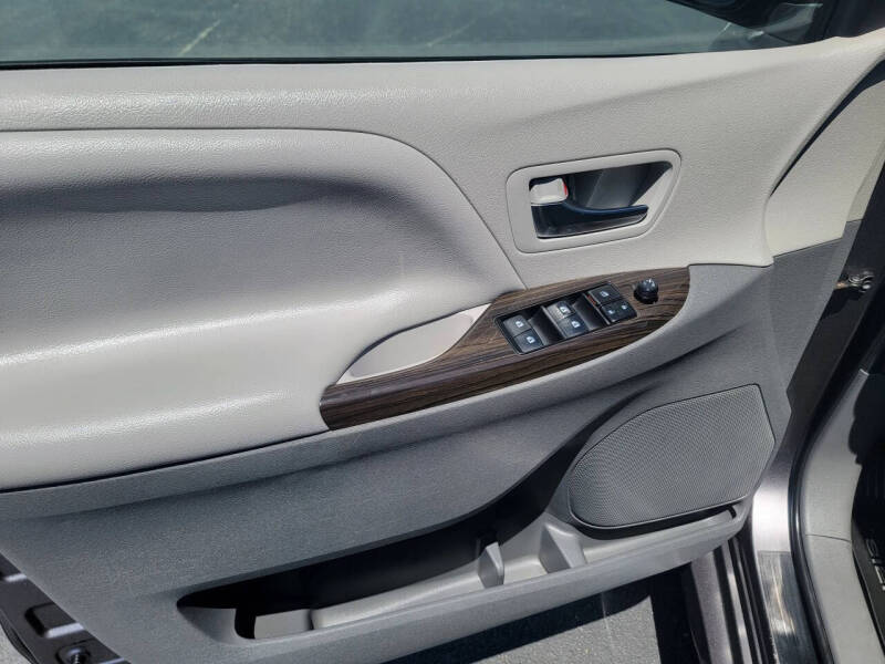 2020 Toyota Sienna