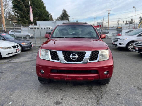 2005 Nissan Pathfinder SE