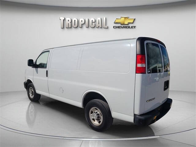 2021 Chevrolet Express 2500