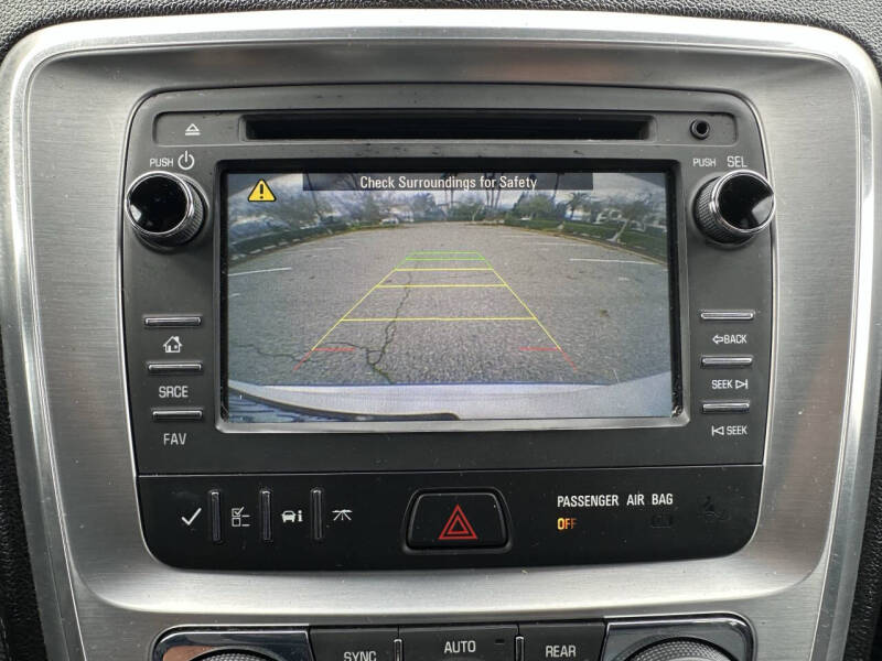 2016 GMC Acadia SLT-1