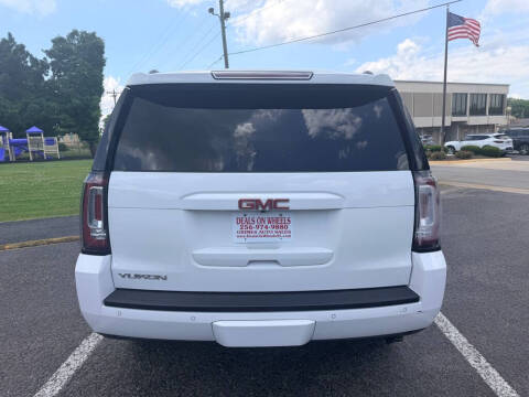 2017 GMC Yukon SLT