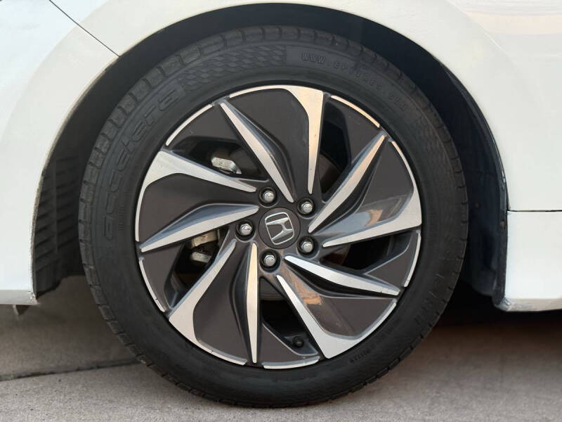 2022 Honda Insight Touring