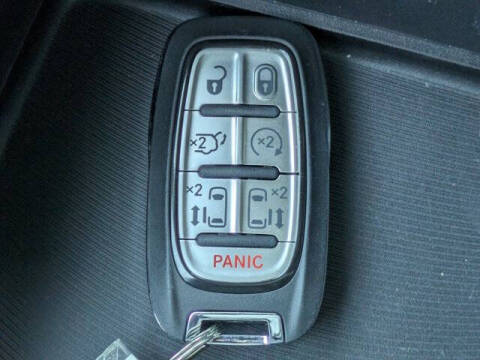 2026 Chrysler Voyager LX