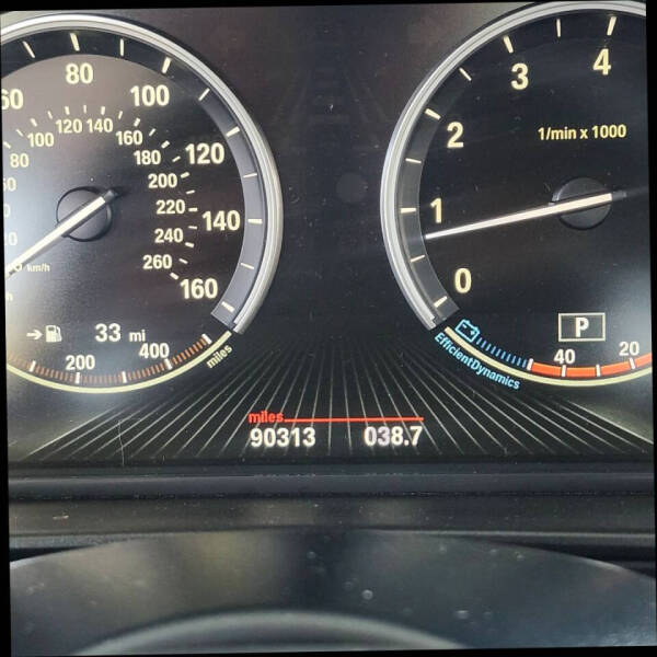 2016 BMW 5 Series 528i