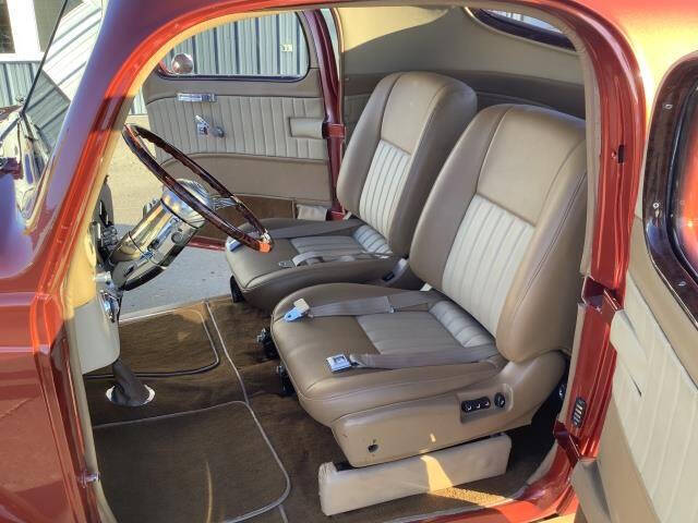 1937 Studebaker DICTATOR