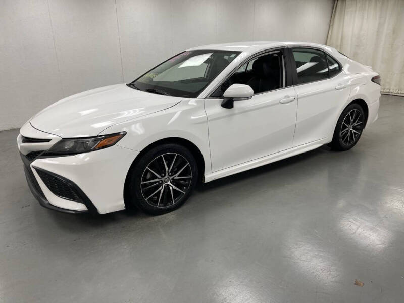 2022 Toyota Camry for sale at Kerns Ford Lincoln in Celina OH
