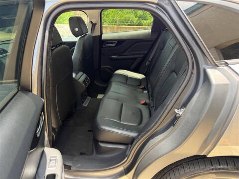 2017 Jaguar F-PACE 35t Premium