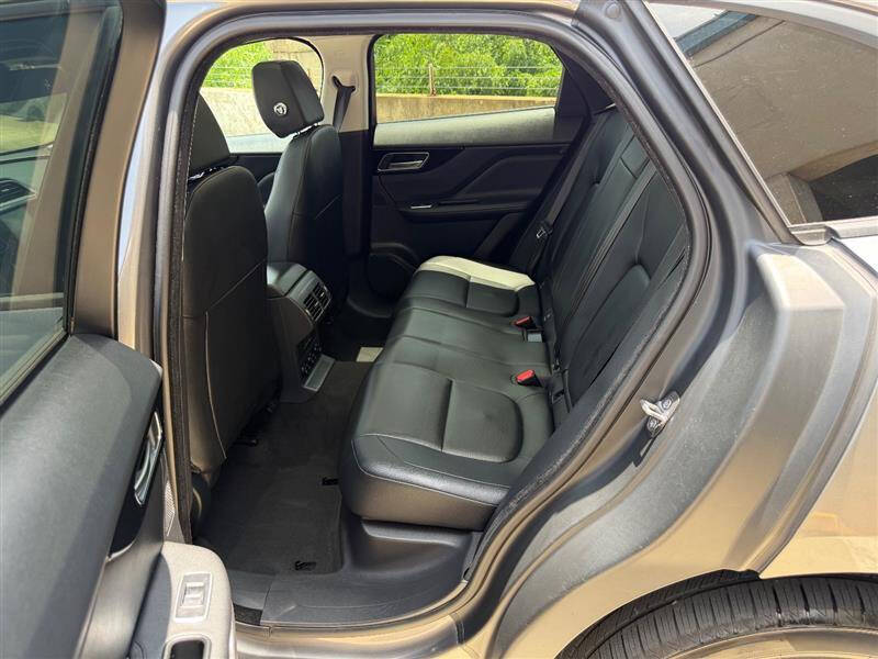 2017 Jaguar F-PACE 35t Premium