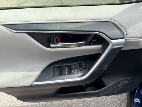 2019 Toyota RAV4 Limited