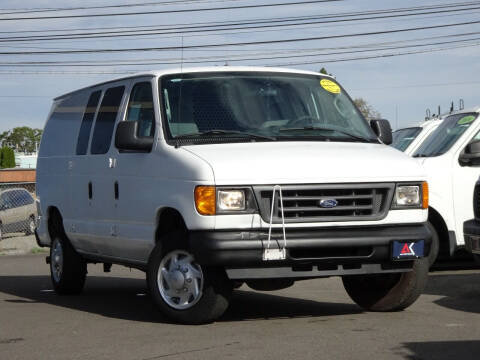 2006 Ford E-Series for sale at AK Motors in Tacoma WA