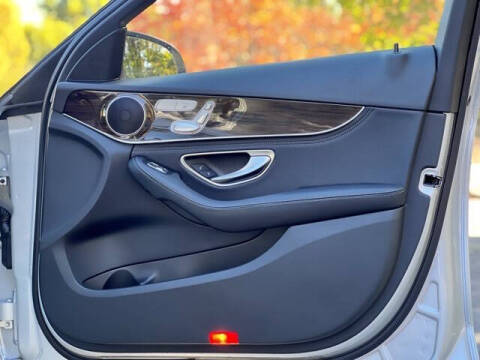 2016 Mercedes-Benz C-Class C 300