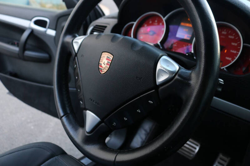2009 Porsche Cayenne GTS Tiptronic