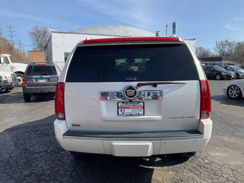 2013 Cadillac Escalade Luxury