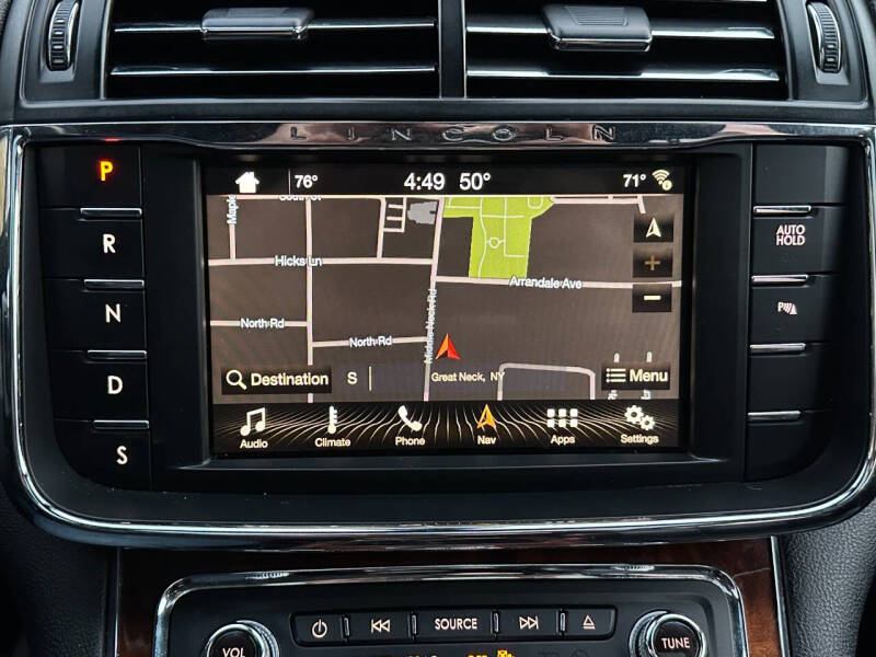 2018 Lincoln Continental Select