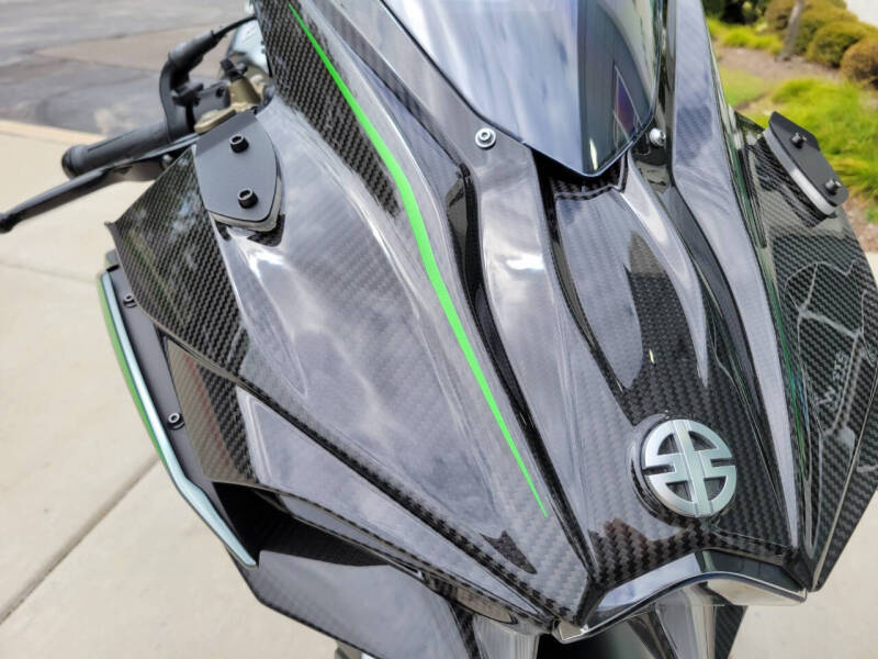 2025 Kawasaki Ninja H2 Carbon ABS