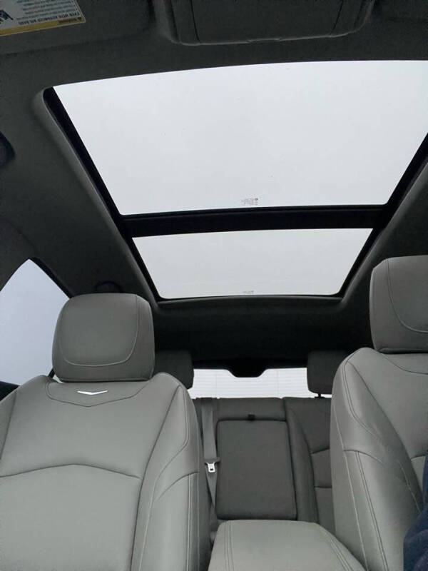 2020 Cadillac XT4 Luxury