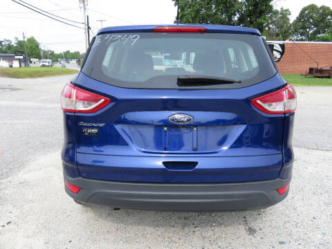 2016 Ford Escape S