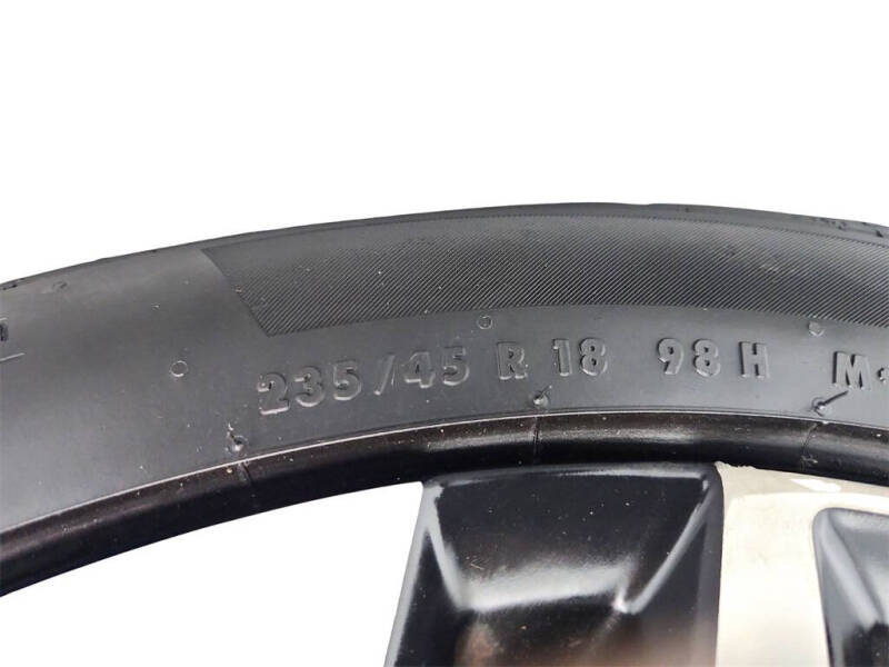 2019 Volvo S60 T6 R-Design