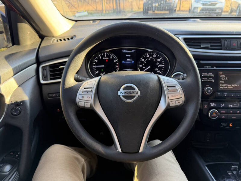 2016 Nissan Rogue SV