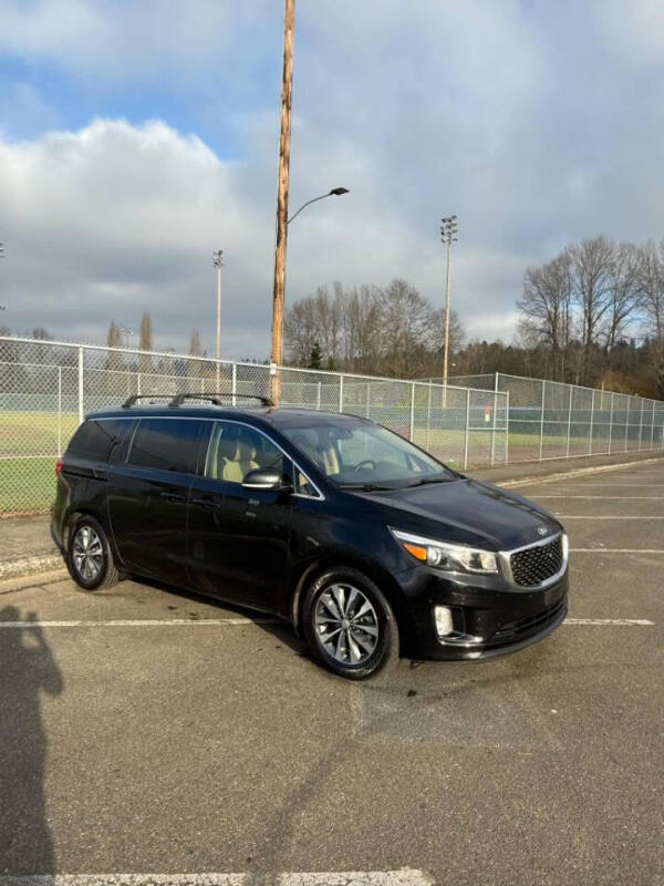 2018 Kia Sedona for sale at iRyde Auto Sale, LLC. in Kent WA