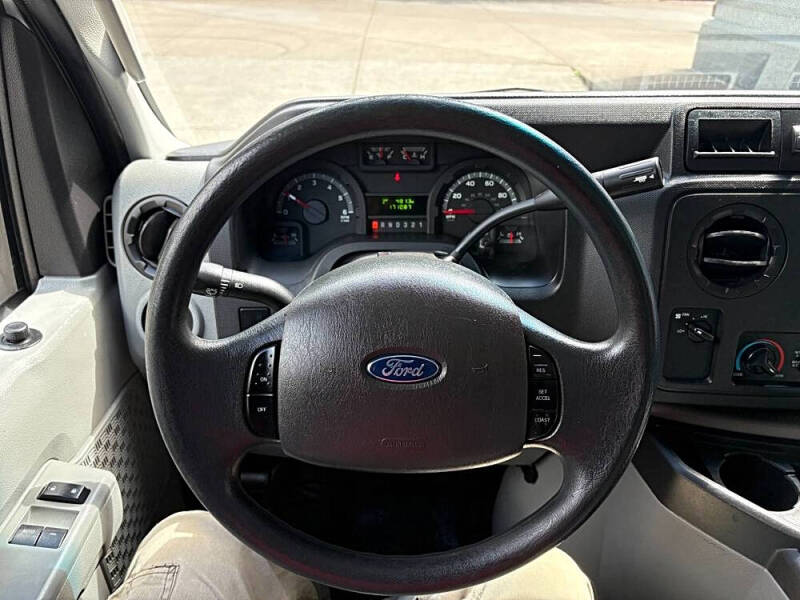 2015 Ford E-Series