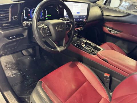 2024 Lexus NX 450h+
