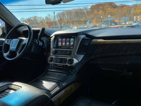 2017 GMC Yukon XL Denali