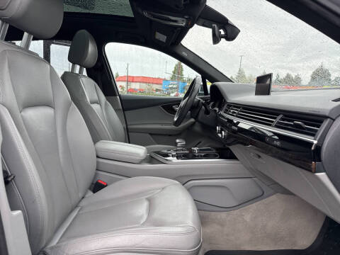 2019 Audi Q7 quattro Prestige 55 TFSI