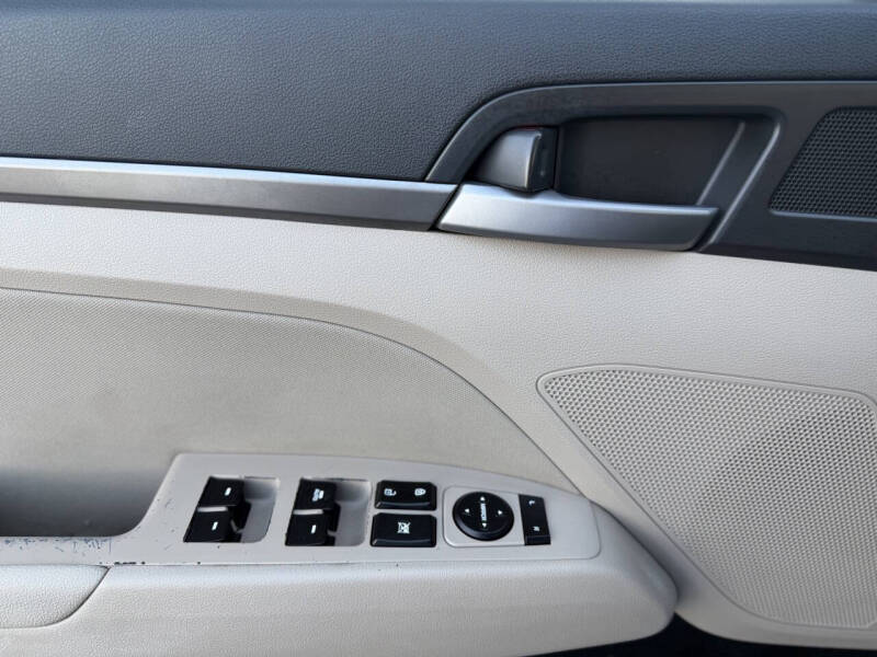 2017 Hyundai Elantra Value Edition