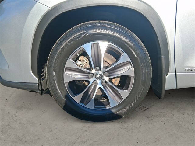 2021 Toyota Highlander Hybrid XLE