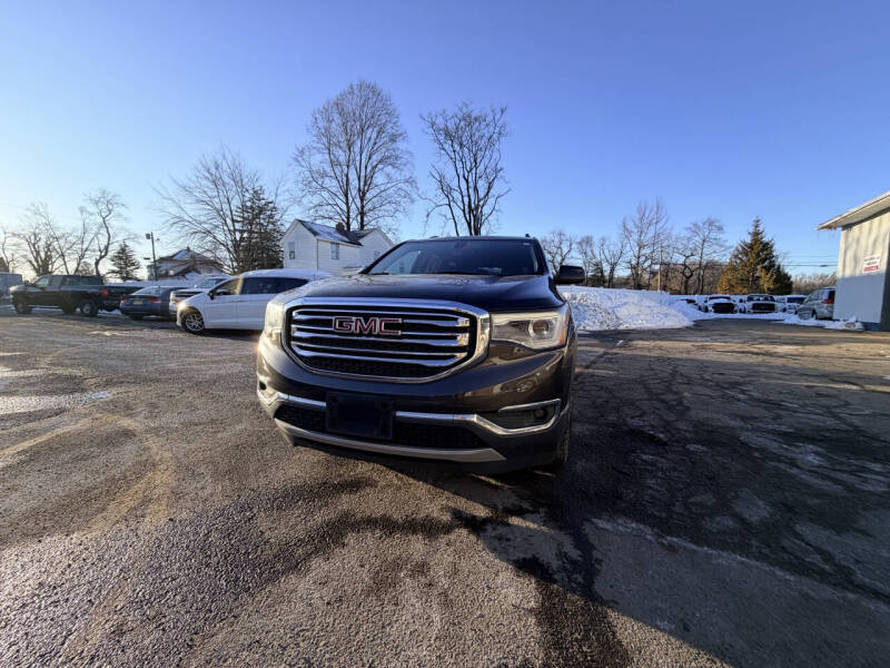 2017 GMC Acadia SLE-2
