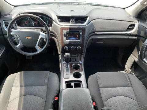 2017 Chevrolet Traverse LT
