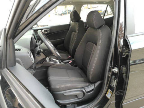 2022 Hyundai Venue SEL