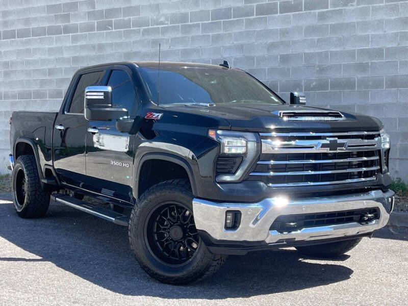 2025 Chevrolet Silverado 3500HD LTZ