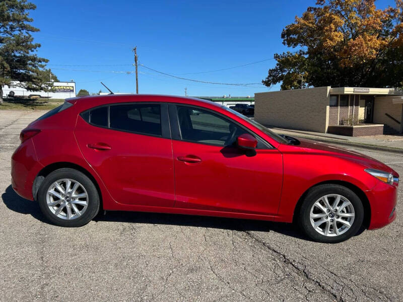 2017 Mazda MAZDA3 Sport