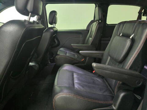 2016 Dodge Grand Caravan R/T