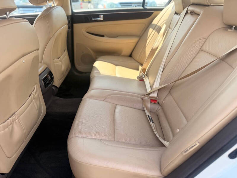 2009 Hyundai Genesis 4.6L V8