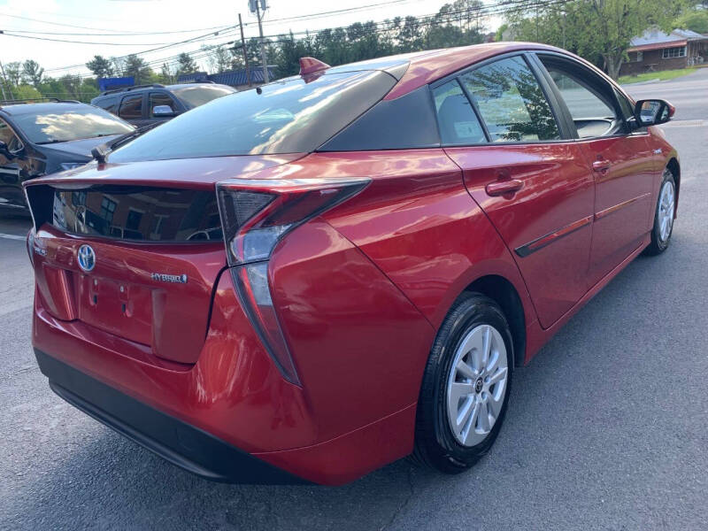 2017 Toyota Prius Two