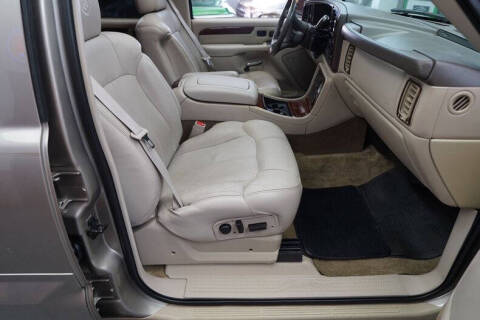 2002 Cadillac Escalade