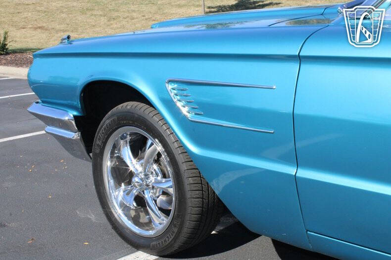 1965 Ford Thunderbird