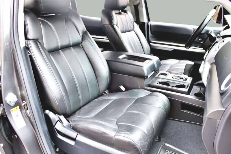 2014 Toyota Tundra SR5