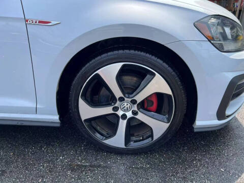 2018 Volkswagen Golf GTI